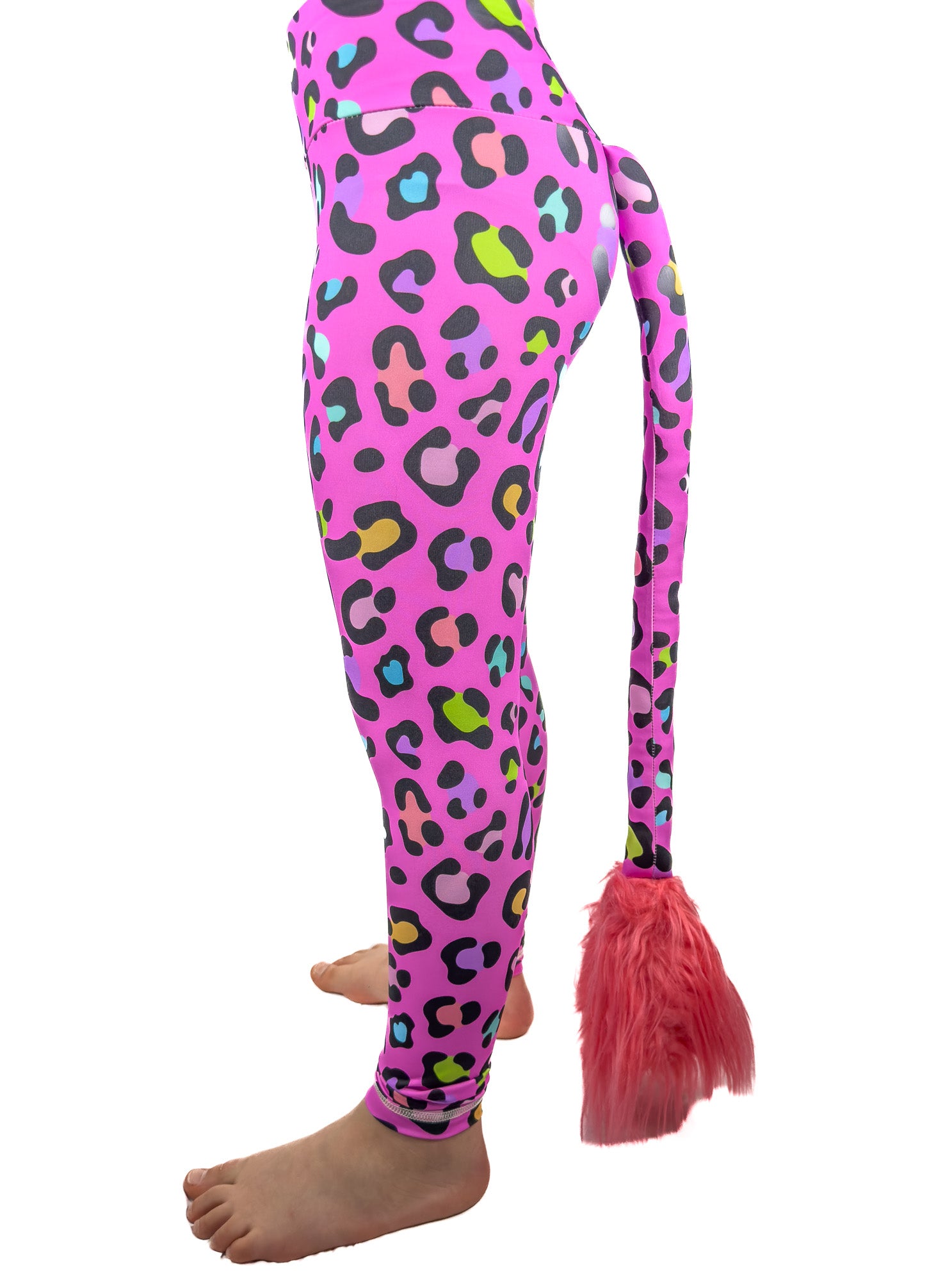 Side view original pink leggings leopard print tail pants by Tailys girls.
